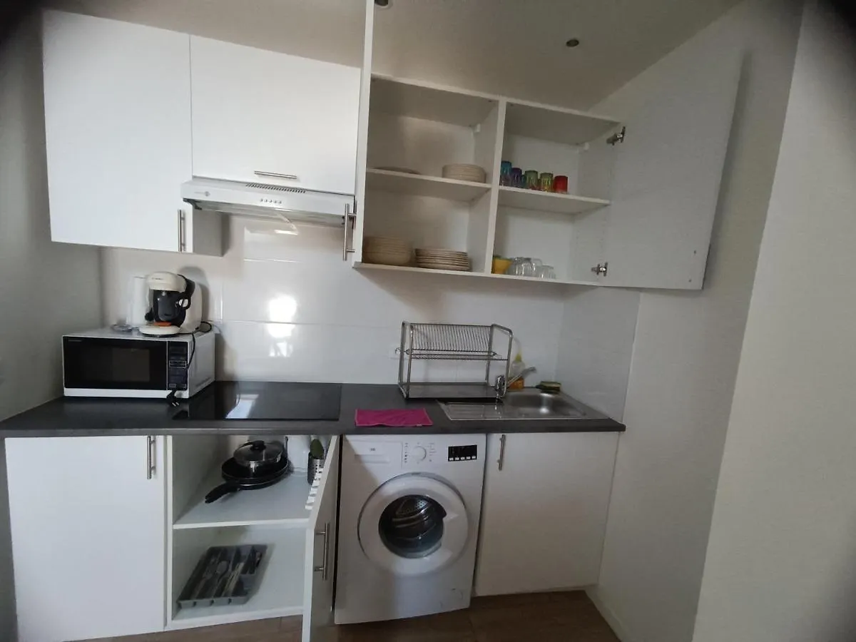 Homestay Amplia Habitacion En Tarascon